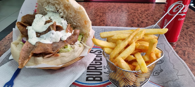 Doner-et-frite-Ahasbey-kebab